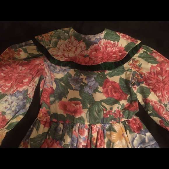 Girls Floral Dress - Picture 2 of 7